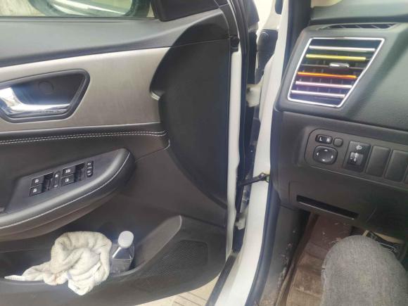 [义乌·浙G] 二手东风风光风光S5602019款 1.8L 手动都市型