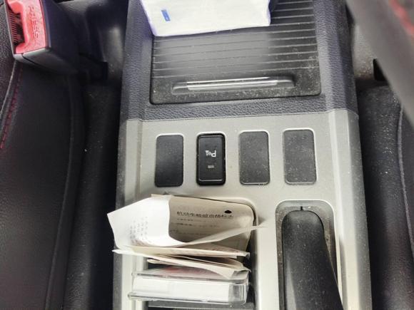 [上海·沪C] 二手哈弗哈弗H62013款 升级版 1.5T 手动两驱精英型