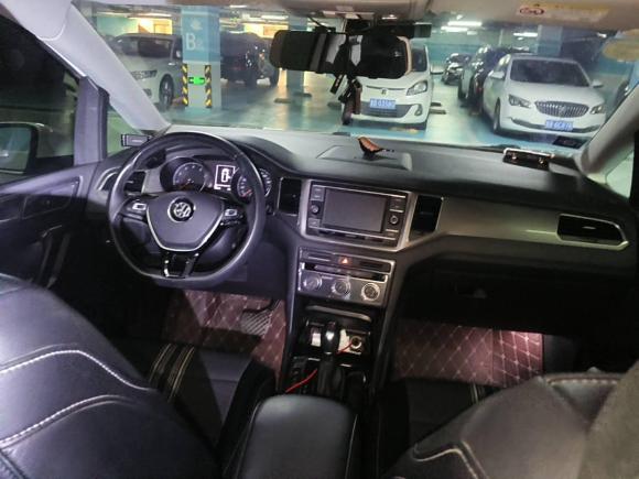 [青岛·鲁B] 二手大众高尔夫·嘉旅2018款 230TSI 自动进取型