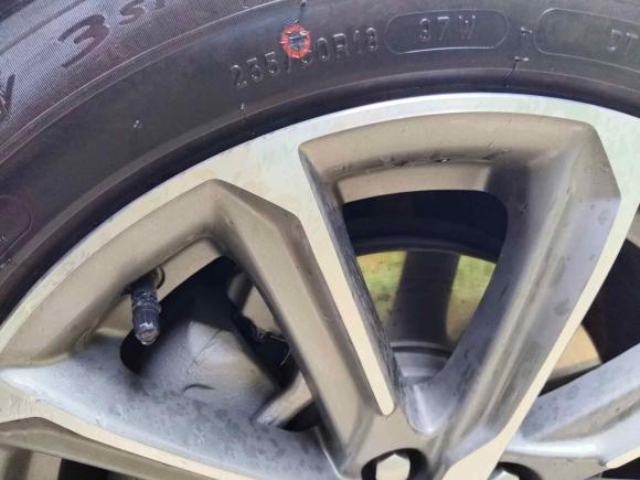 [无锡·苏B] 二手别克君越2021款 652T 豪华型