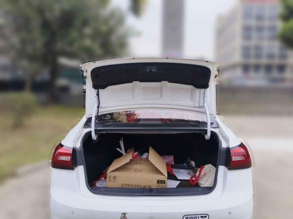 [南京·苏A] 二手荣威荣威3602018款 PLUS 1.5L 自动尊享版