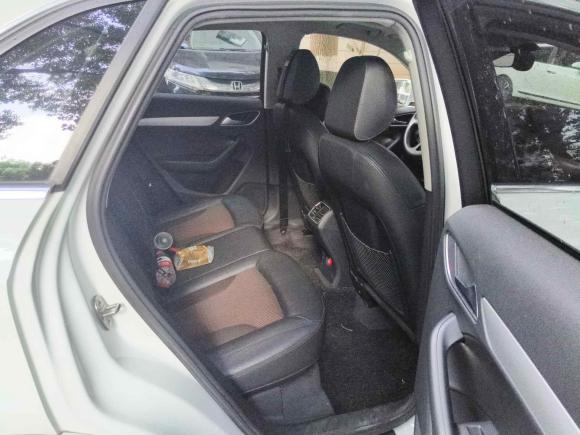 [苏州·苏E] 二手奥迪奥迪Q32018款 30周年年型 30 TFSI 时尚型