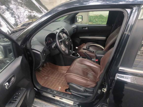 [杭州·浙A] 二手东风风度东风风度MX62015款 2.0L 手动两驱领航版