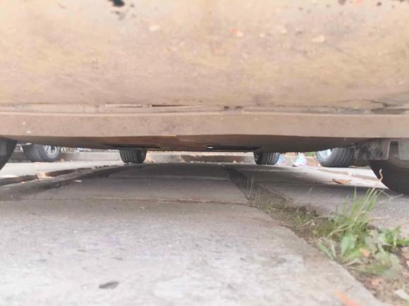 [西安·陕U] 二手福特福克斯2012款 三厢 1.6L 自动风尚型