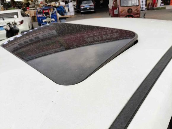 [广州·粤E] 二手奇瑞艾瑞泽52017款 1.5L CVT尊贵版