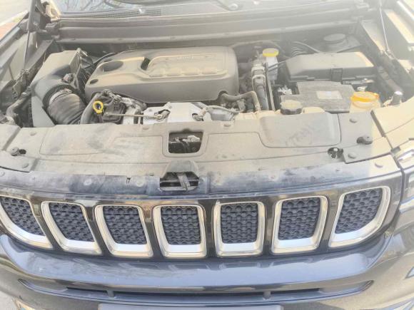 [青岛·鲁U] 二手Jeep大指挥官2018款 2.0T 四驱智享版 国VI