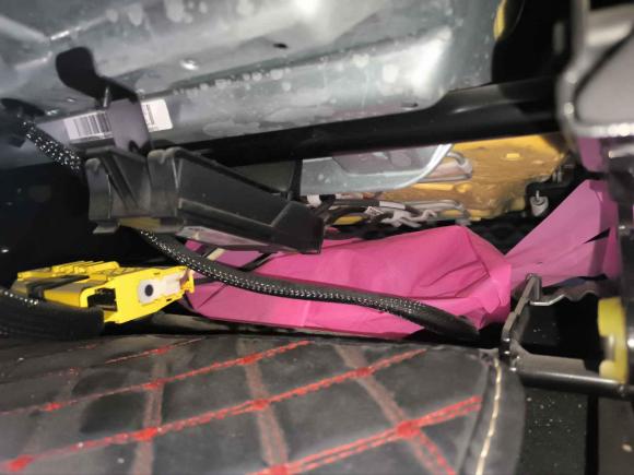 [青岛·鲁B] 二手宝马宝马i32014款 豪华型