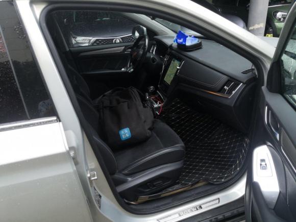 [上海·沪A] 二手荣威荣威RX5新能源2017款 eRX5 50T 混动互联尊荣旗舰版