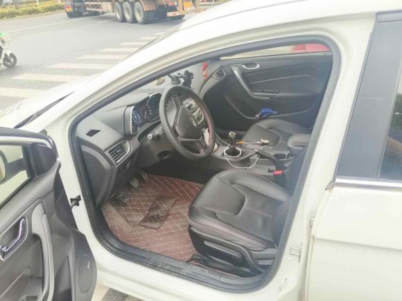 [上海·陕E] 二手奇瑞艾瑞泽52017款 1.5L 手动领潮版