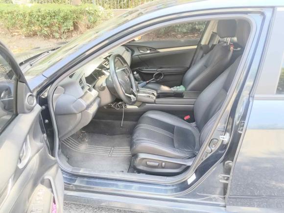 [上海·沪B] 二手本田思域2016款 220TURBO CVT尊贵版