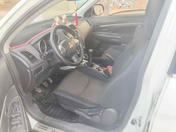 [武汉·鄂A] 二手三菱劲炫ASX2013款 1.6L 手动两驱标准版