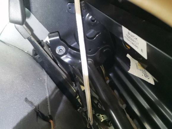 [上海·沪L] 二手别克英朗2010款 XT 1.6T 时尚运动版