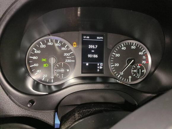 [苏州·苏E] 二手奔驰威霆2016款 2.0T 商务版