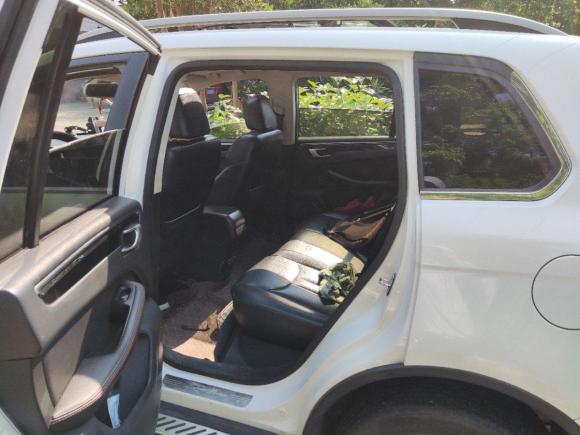 [苏州·苏E] 二手众泰大迈X52017款 白金版 1.5T 手动尊享型