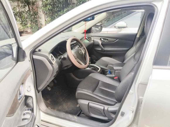 [上海·沪F] 二手日产奇骏2014款 2.0L CVT智领版 2WD