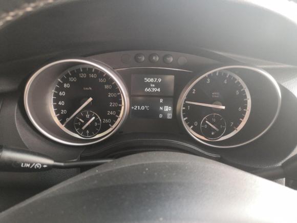 [成都·川A] 二手奔驰奔驰R级2014款 R 400 4MATIC 豪华型