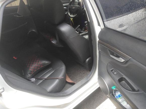 [南昌·赣A] 二手奔腾奔腾B502016款 1.6L 手动豪华型