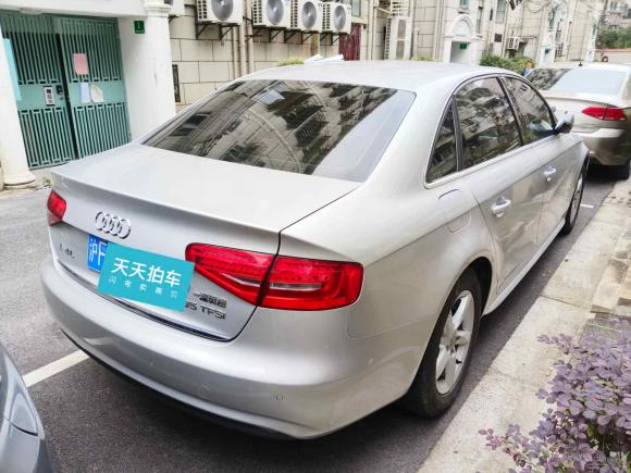 [上海·沪F] 二手奥迪奥迪A4L2015款 35 TFSI 自动标准型