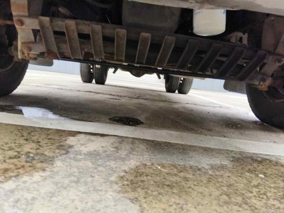 [无锡·苏B] 二手依维柯依维柯褒迪2012款 2.5T-A32 基本型