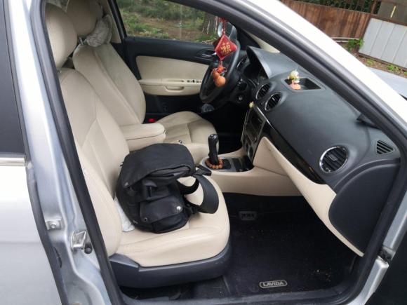 [上海·沪C] 二手大众朗逸2011款 1.6L 手动品雅版