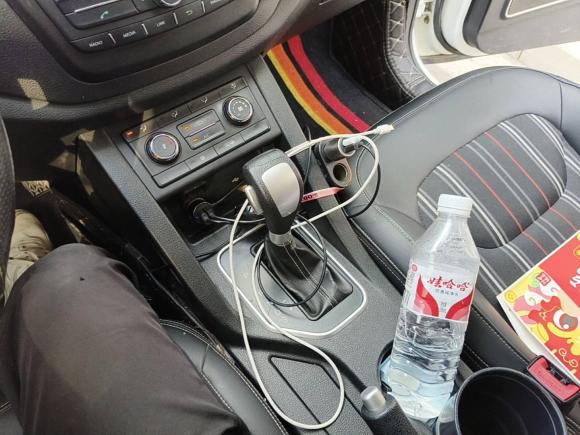 [上海·沪C] 二手奔腾奔腾X402017款 1.6L 自动豪华型