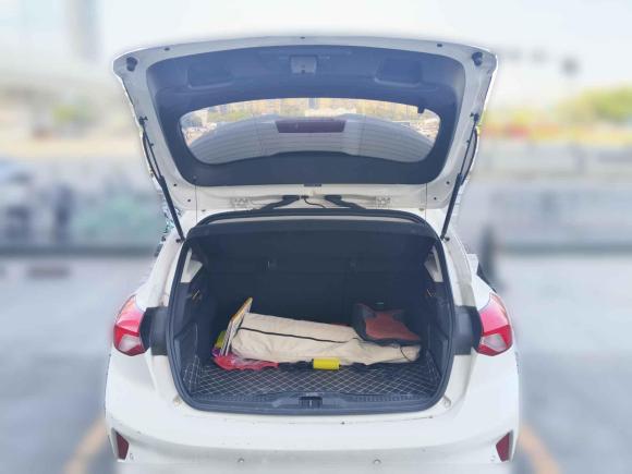 [成都·川A] 二手福特福克斯2021款 两厢 EcoBoost 180 自动锋潮型