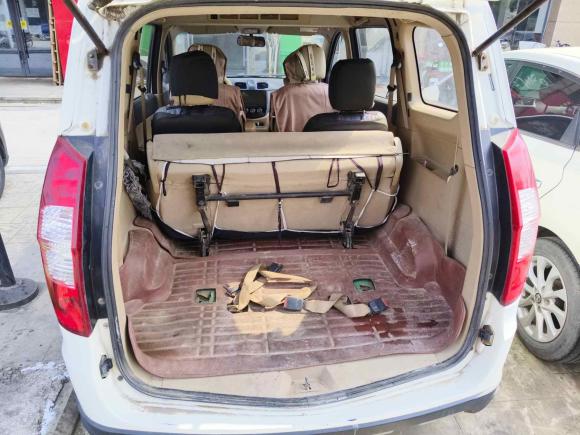 [武汉·苏G] 二手五菱汽车五菱宏光2013款 1.5L S舒适型