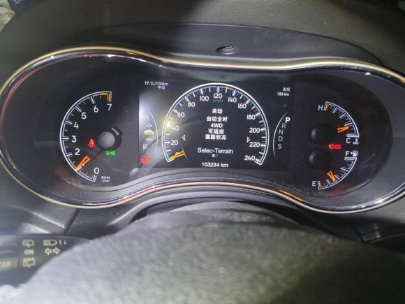 [成都·川A] 二手Jeep大切诺基2015款 3.0L 舒享导航版