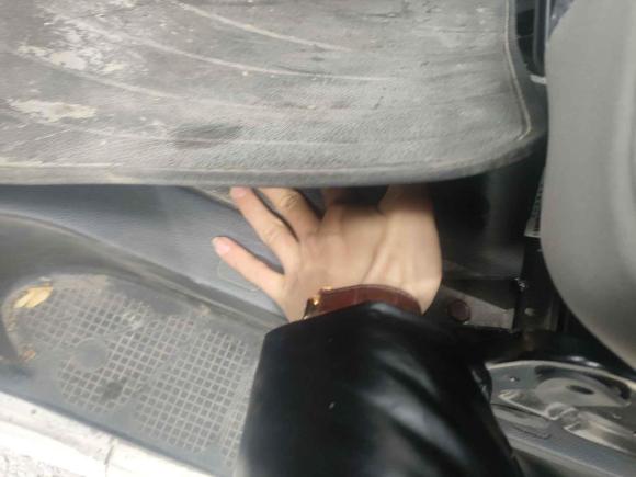 [无锡·苏B] 二手东风风行菱智2022款 V3 1.6L 基本型 2座