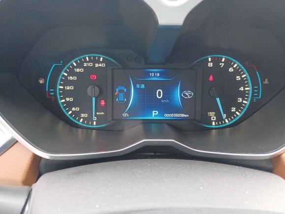 [南京·苏A] 二手东南东南DX72018款 1.5T 自动荣耀版