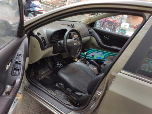 [上海·豫P] 二手现代悦动2011款 1.6L 手动豪华型