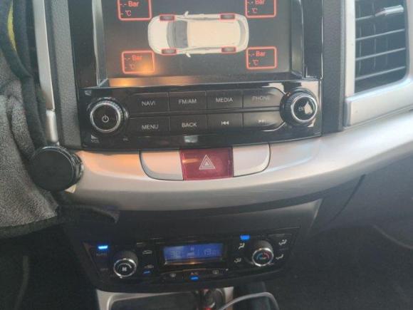 [上海·沪C] 二手江淮瑞风S32016款 1.5L 手动豪华智能型