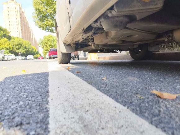 [杭州·浙A] 二手东风御风御风2020款 2.3T经济型标配版VAN车短轴中顶3座WP2.3