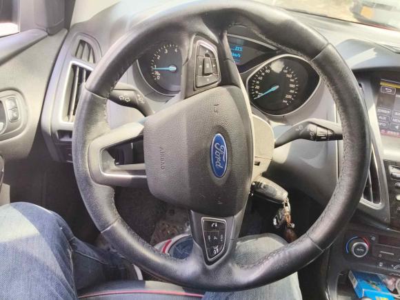 [苏州·苏E] 二手福特福克斯2015款 三厢 1.6L 手动风尚型