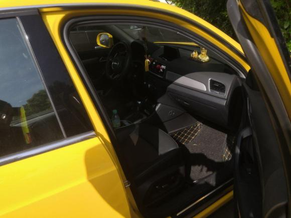 [上海·沪B] 二手奥迪奥迪Q32016款 30 TFSI 时尚型