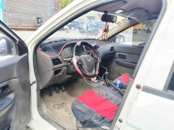 [上海·苏N] 二手五菱汽车五菱宏光2018款 1.5L 经典款S基本型