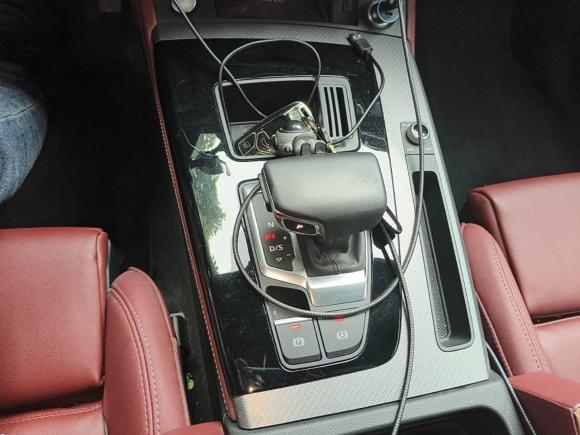 [上海·沪D] 二手奥迪奥迪Q5L2022款 45T 豪华动感型