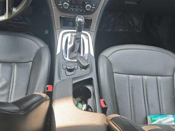 [南京·浙C] 二手别克君威2011款 2.4L SIDI旗舰版