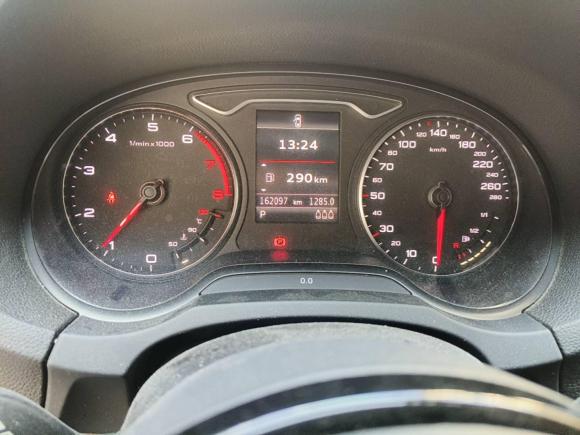 [青岛·鲁B] 二手奥迪奥迪A32014款 Sportback 40 TFSI S line 舒适型