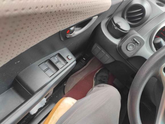 [义乌·浙G] 二手本田飞度2008款 1.3L 自动舒适版