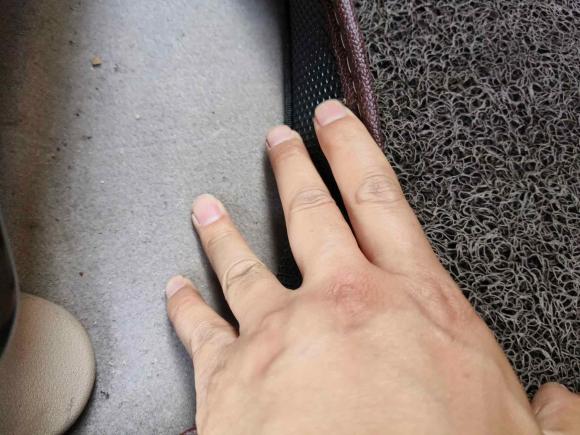 [常州·苏D] 二手五菱汽车五菱宏光2014款 1.5L S标准型