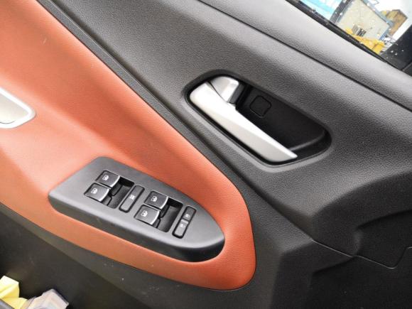 [上海·豫N] 二手北汽幻速北汽幻速S32016款 S3L 1.5L 手动尊贵型