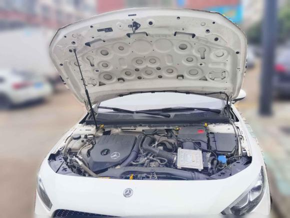 [义乌·浙G] 二手奔驰奔驰A级2020款 改款 A 200 L 运动轿车时尚型