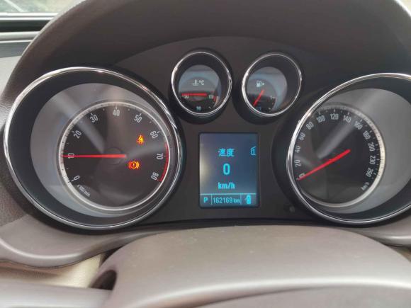 [深圳·粤S] 二手别克君威2015款 2.0L 领先时尚型