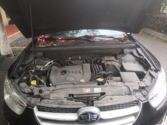 [湖州·浙E] 二手奔腾奔腾X802015款 2.0L 自动舒适周年纪念型