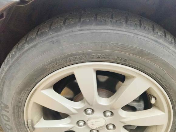 [济南·鲁A] 二手斯巴鲁力狮2010款 2.0i豪华旅行版