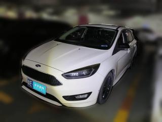 福特福克斯2018款 两厢经典 1.6L 手动风尚型智行版