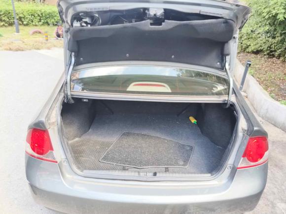 [南通·黑K] 二手思铭思铭2012款 1.8L 手动