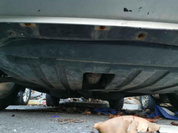 [广州·粤T] 二手陆风陆风X72015款 2.0T 全景尊贵版