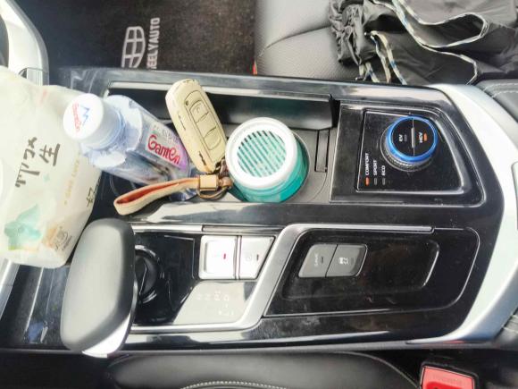 [深圳·粤B] 二手吉利汽车博瑞新能源2018款 1.5T PHEV 耀悦版